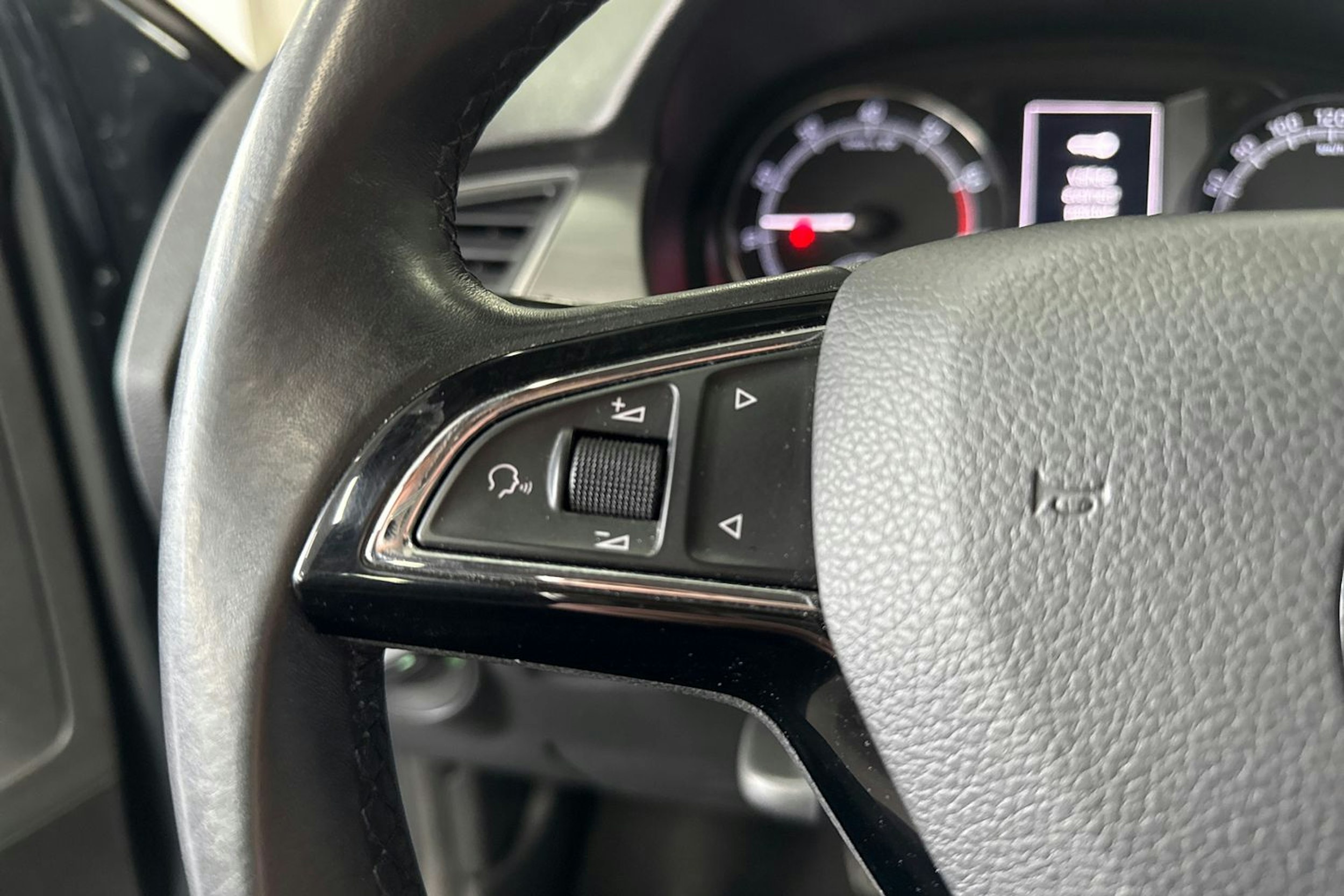 harmaa Skoda Fabia 2019 kuva 15.