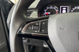 harmaa Skoda Fabia 2019 kuva 15.