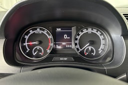 harmaa Skoda Fabia 2019 kuva 17.