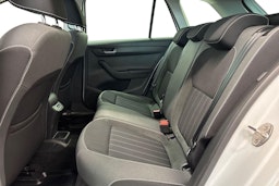 valkoinen Skoda Fabia 2019 kuva 10.