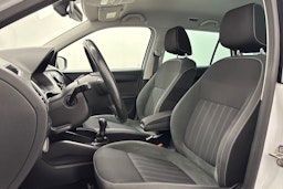 valkoinen Skoda Fabia 2019 kuva 14.