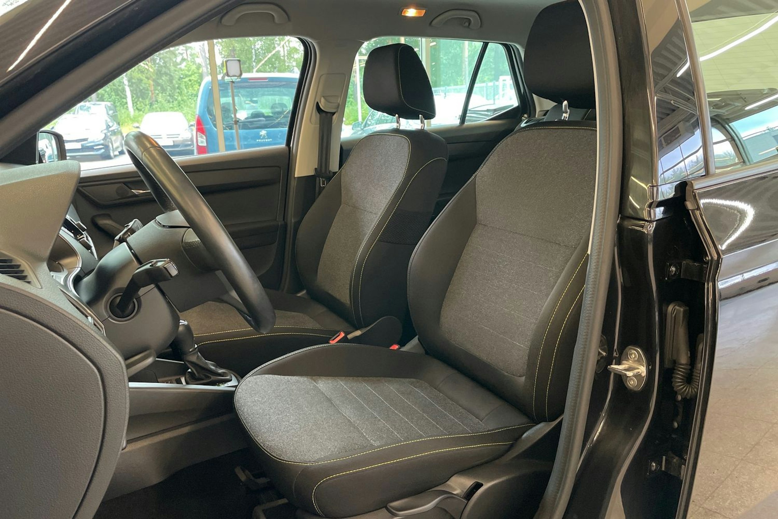 Musta Skoda FABIA 2019 kuva 26.