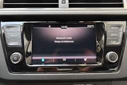 sininen Skoda Fabia 2019 kuva 21.