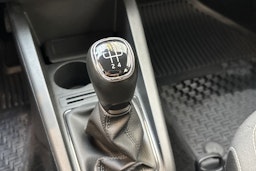 sininen Skoda Fabia 2019 kuva 23.