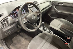 Harmaa Skoda FABIA 2019 kuva 7.