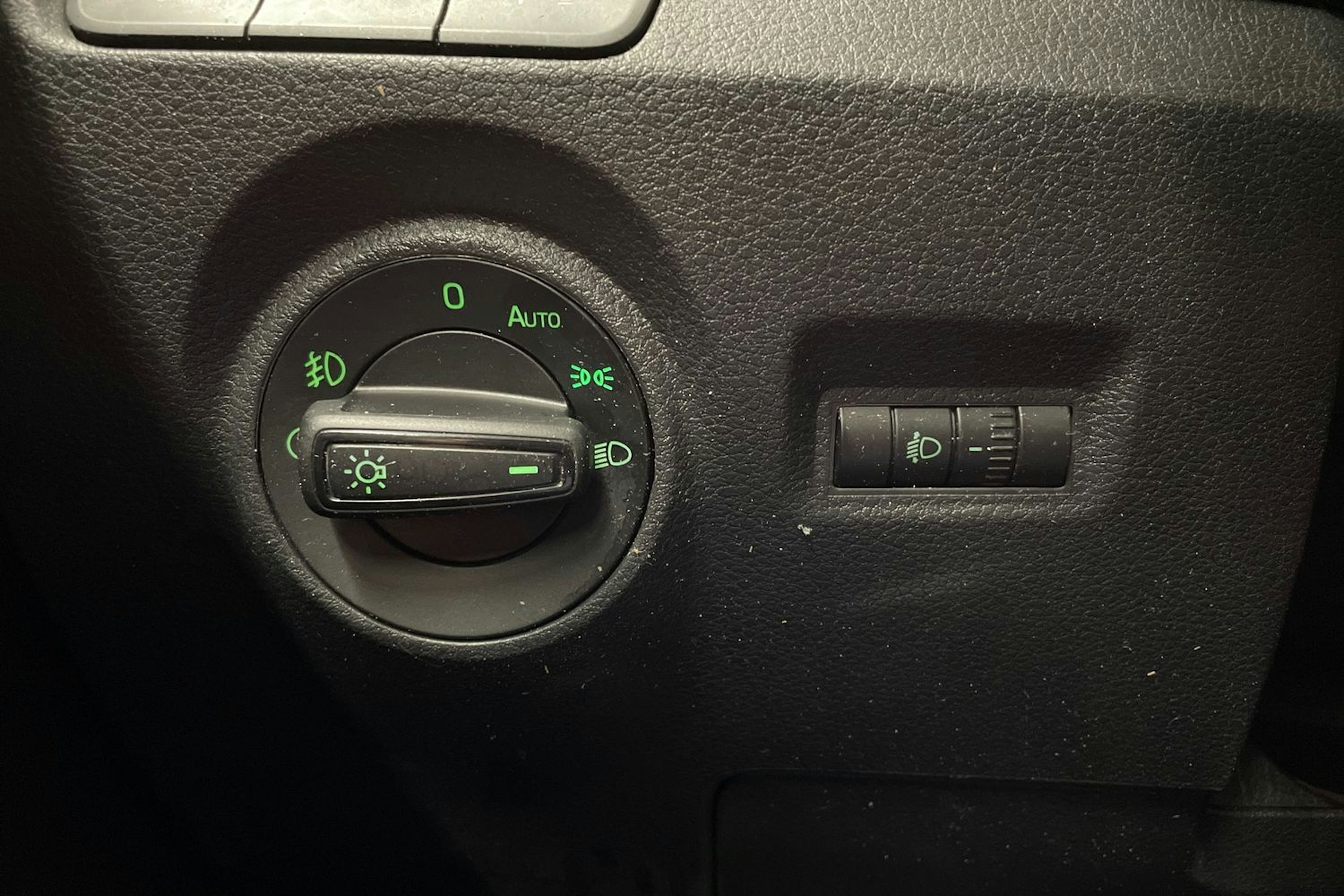 Harmaa Skoda FABIA 2019 kuva 20.