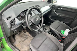 vihreä Skoda Fabia 2019 kuva 3.