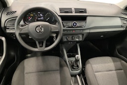 musta Skoda Fabia 2018 kuva 9.