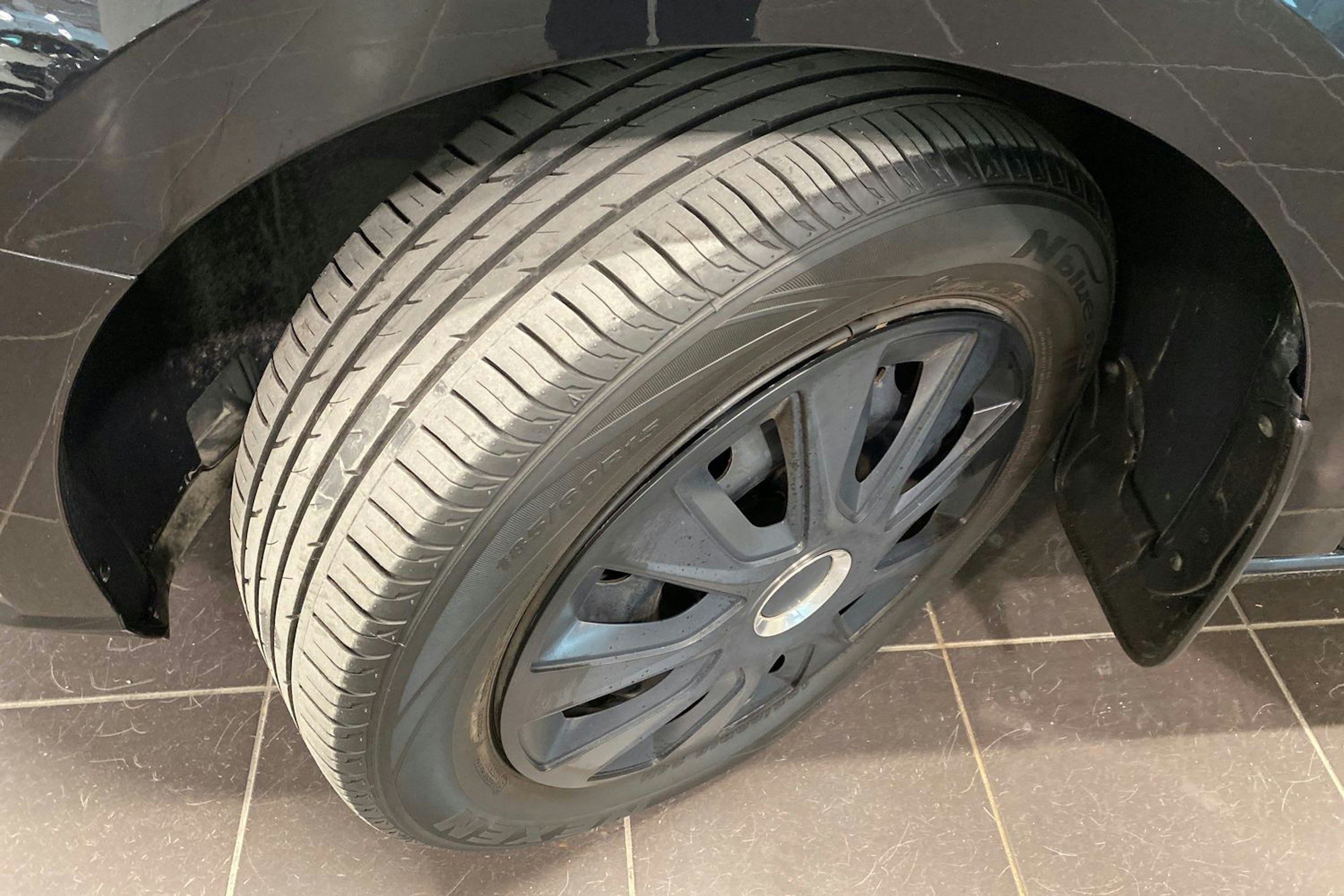 musta Skoda Fabia 2018 kuva 14.