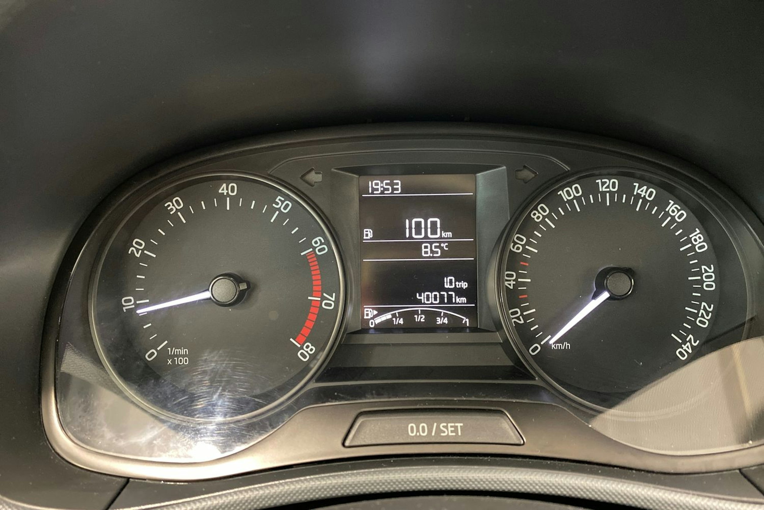 musta Skoda Fabia 2018 kuva 16.