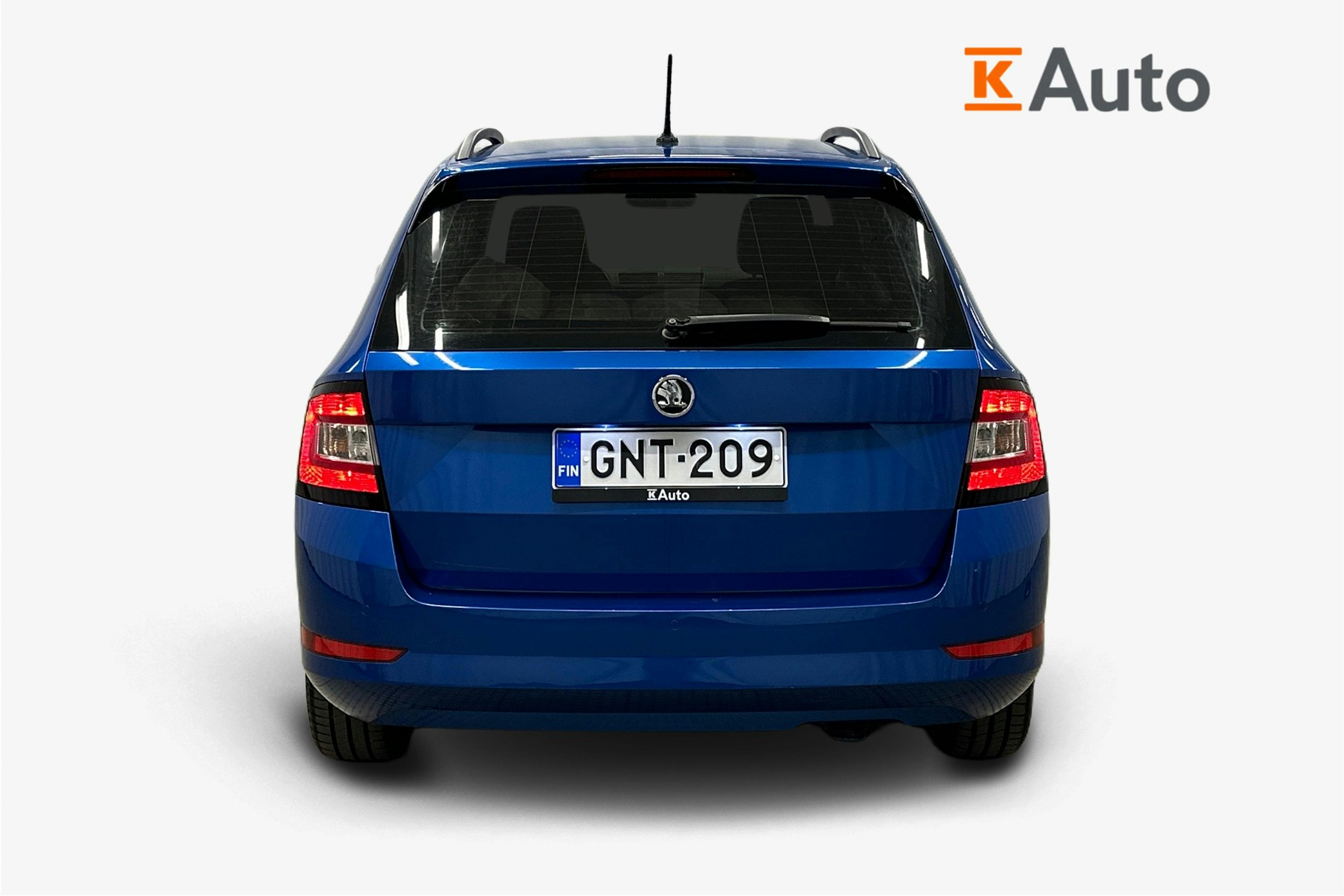 sininen Skoda Fabia 2020 kuva 3.