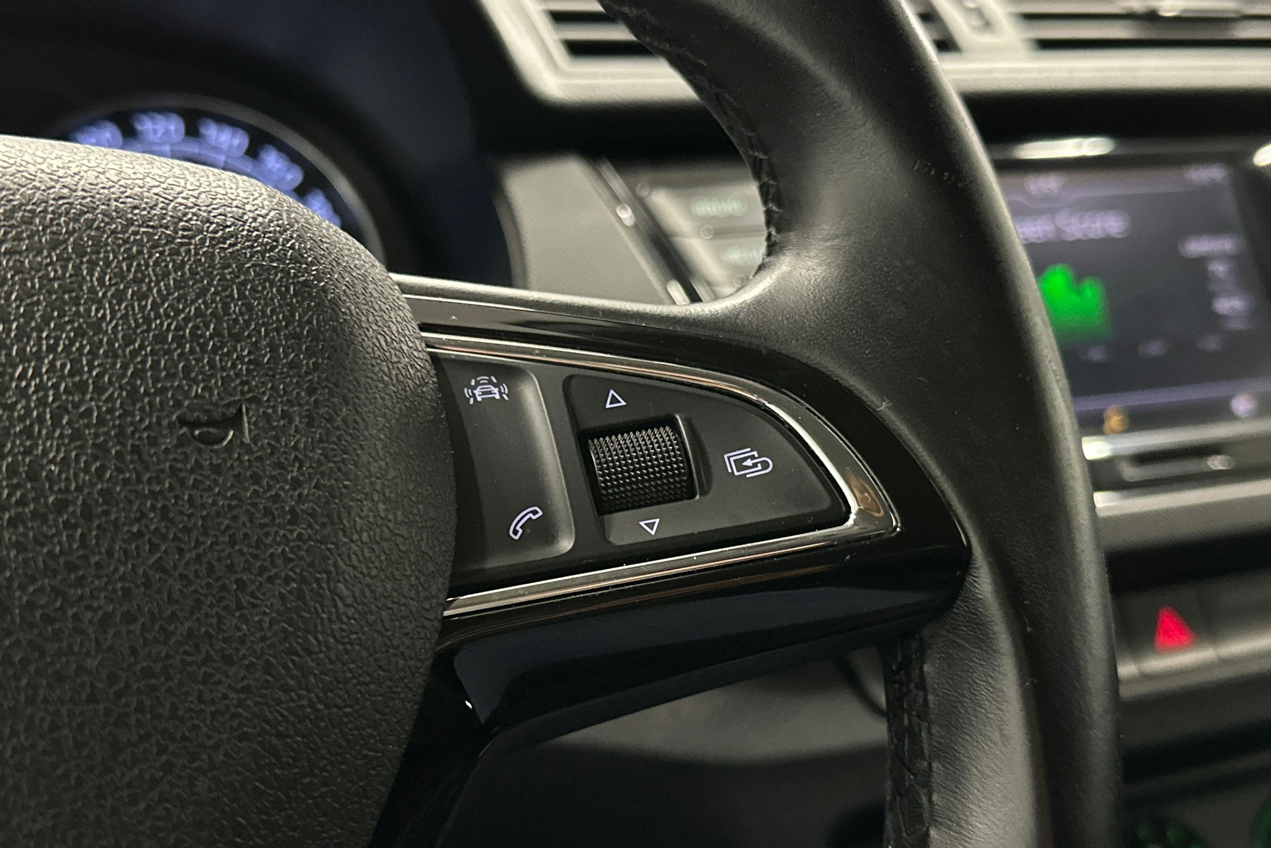 sininen Skoda Fabia 2020 kuva 18.