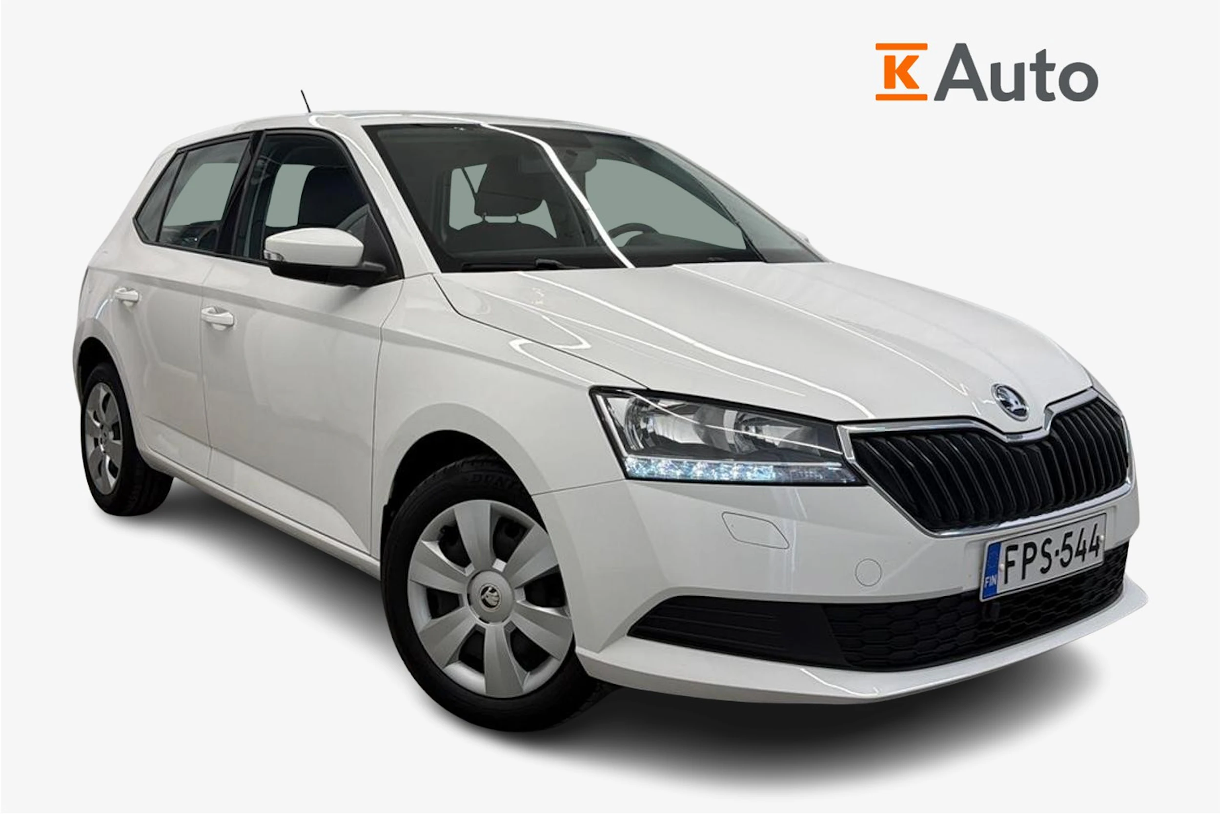 Valkoinen Skoda FABIA 2021 kuva 1.