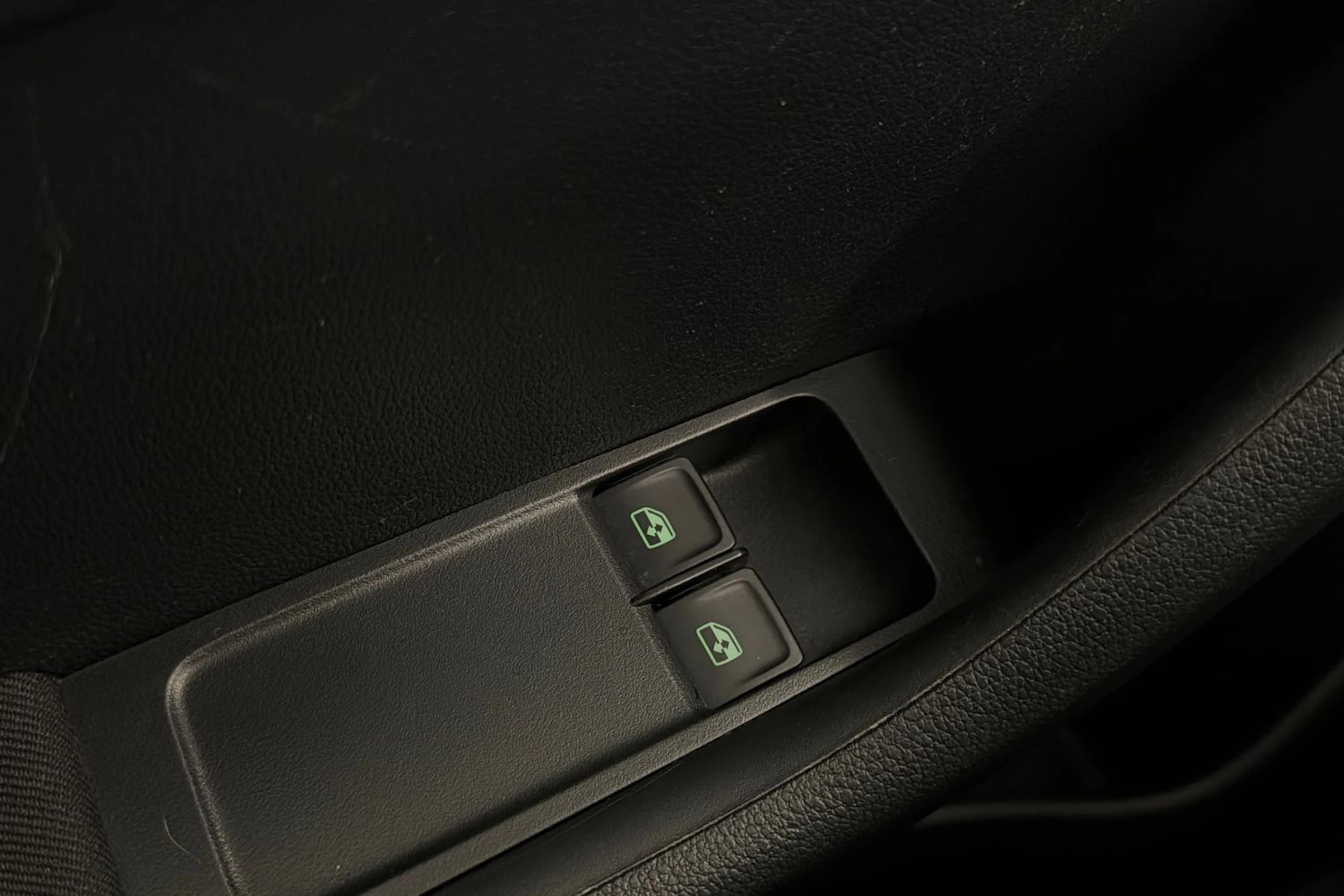 Valkoinen Skoda FABIA 2021 kuva 14.