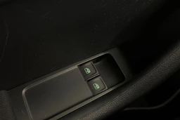 Valkoinen Skoda FABIA 2021 kuva 14.