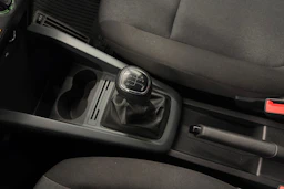 Valkoinen Skoda FABIA 2021 kuva 17.