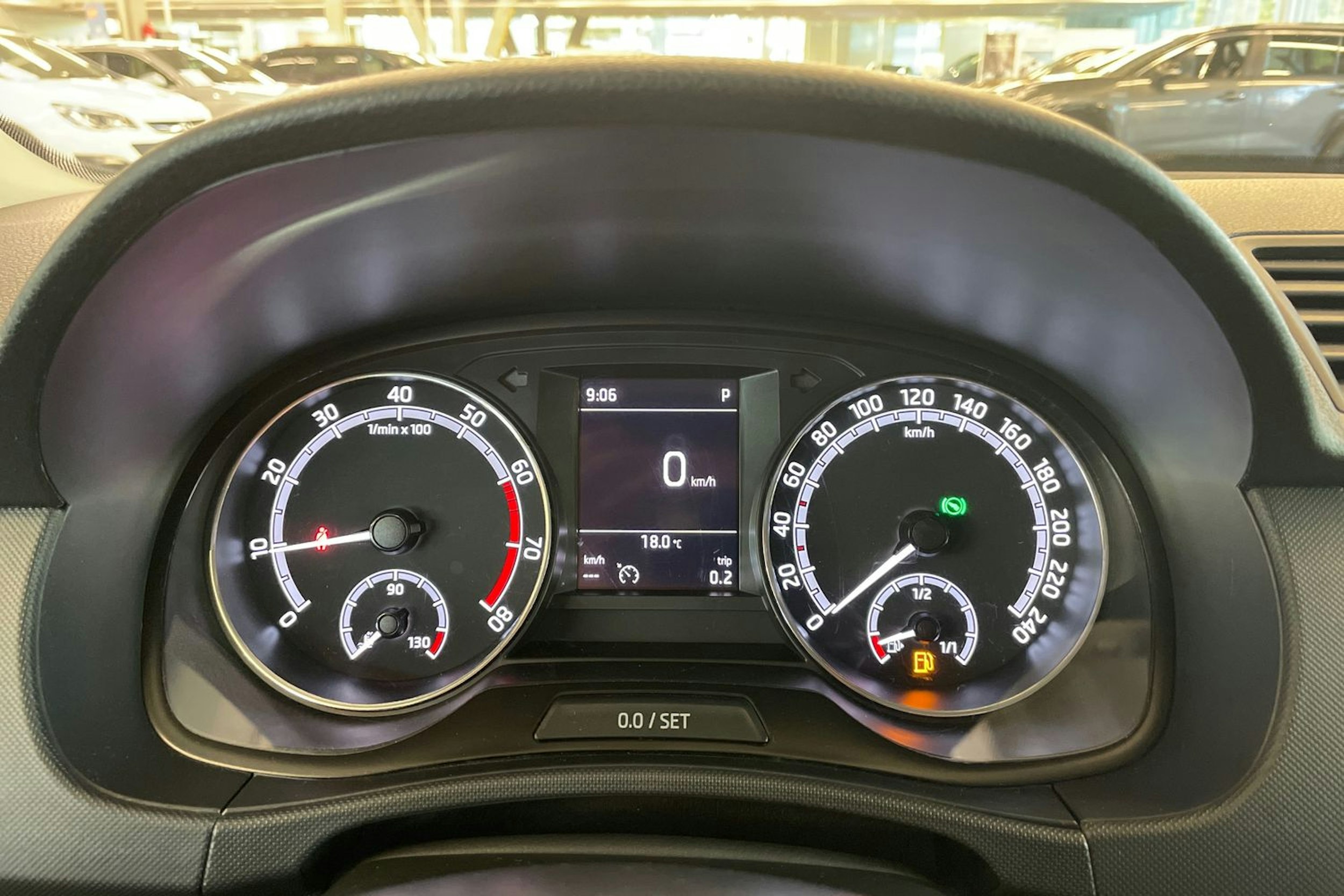 sininen Skoda Fabia 2021 kuva 14.