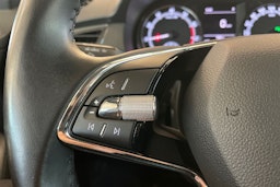 sininen Skoda Fabia 2021 kuva 15.