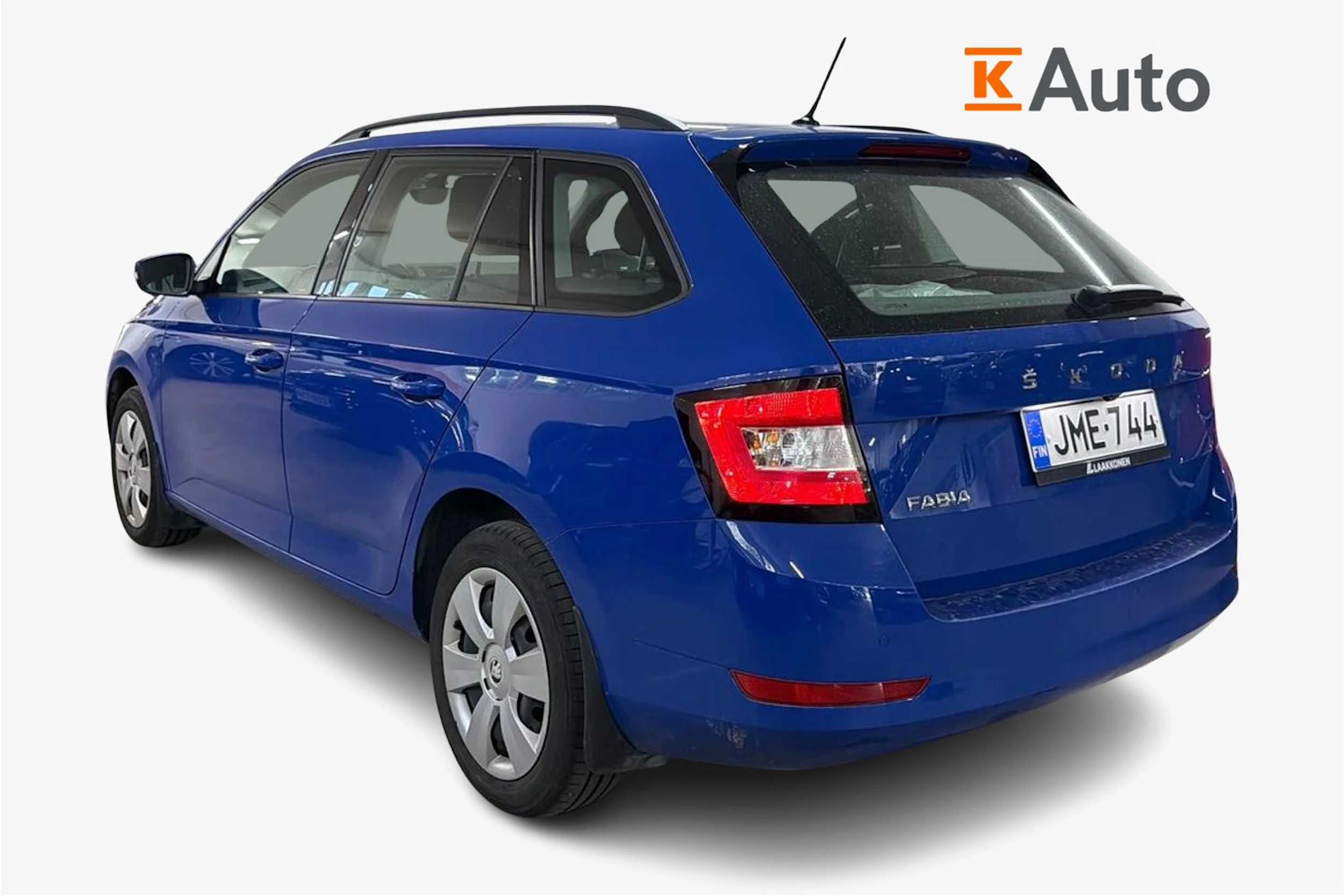 sininen Skoda Fabia 2021 kuva 2.