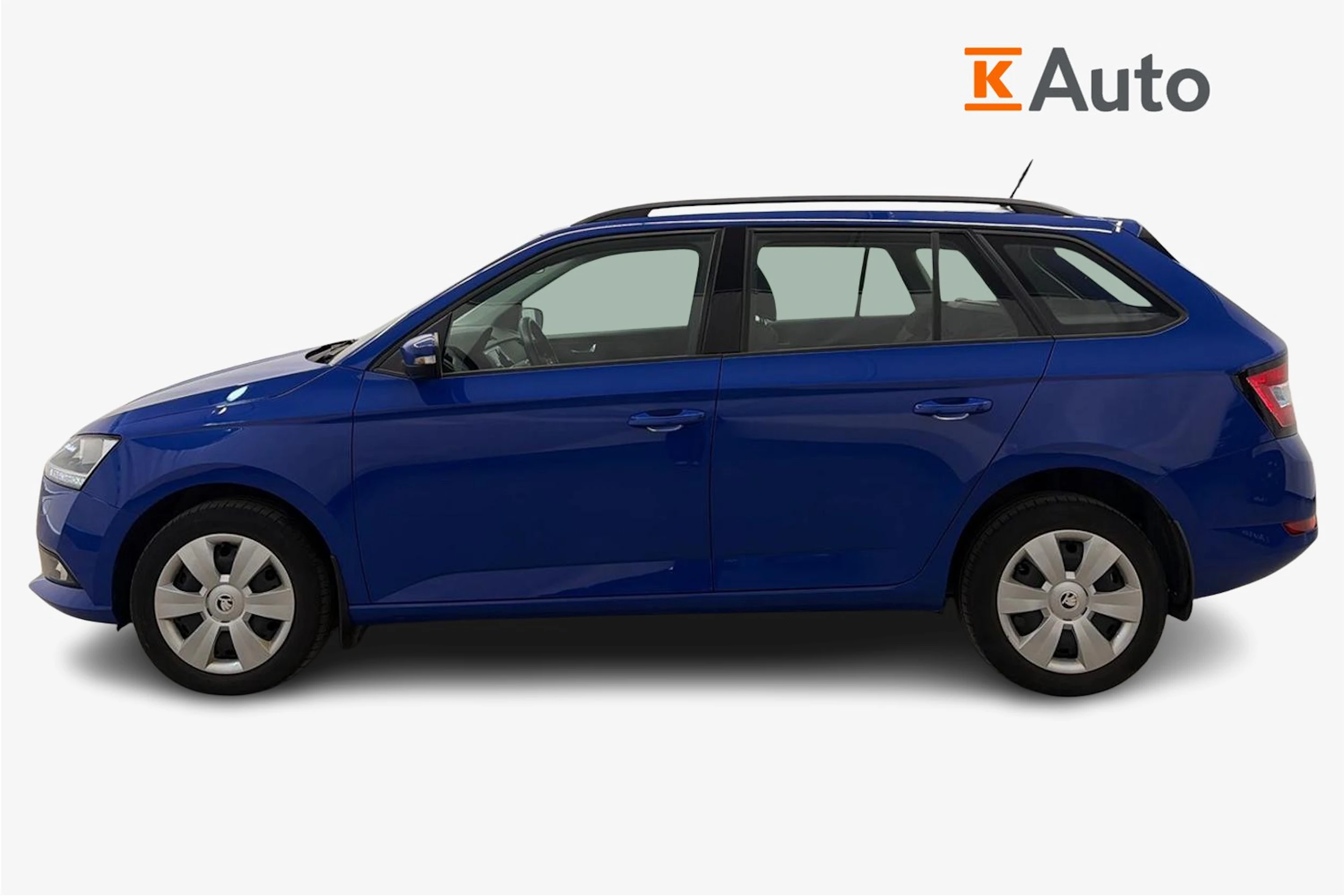 sininen Skoda Fabia 2021 kuva 5.
