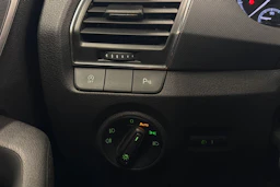 sininen Skoda Fabia 2021 kuva 16.