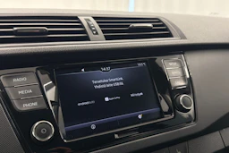 sininen Skoda Fabia 2021 kuva 21.