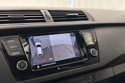 sininen Skoda Fabia 2021 kuva 24.