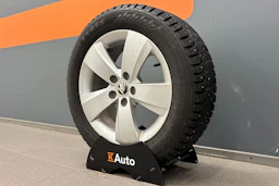 valkoinen Skoda Fabia 2021 kuva 10.