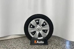 valkoinen Skoda Fabia 2021 kuva 10.