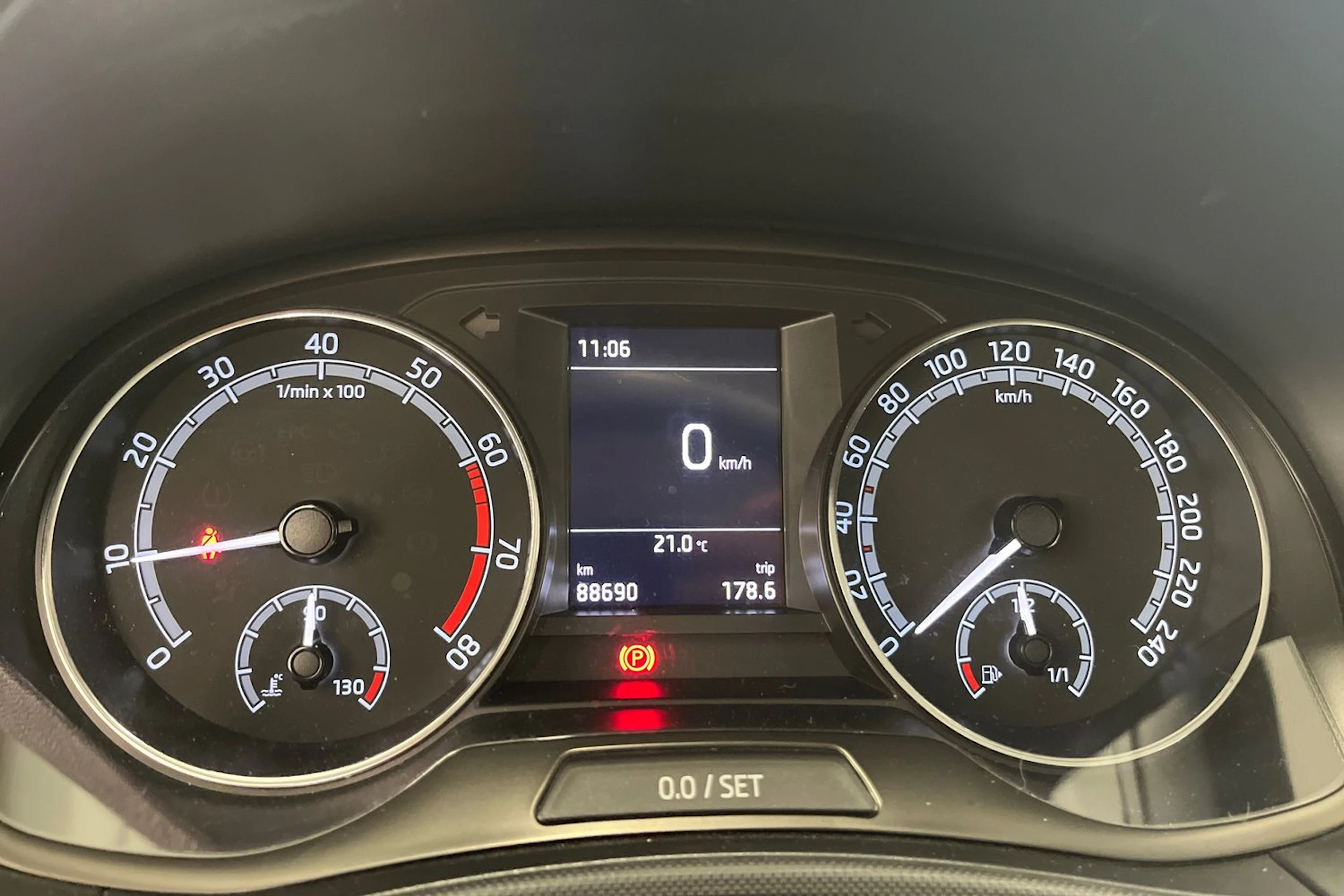 valkoinen Skoda Fabia 2021 kuva 13.
