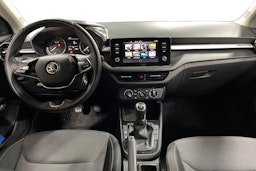 Sininen Skoda FABIA 2022 kuva 9.