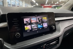 Sininen Skoda FABIA 2022 kuva 19.