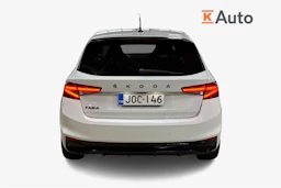 Valkoinen Skoda FABIA 2023 kuva 3.