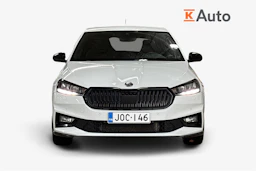 Valkoinen Skoda FABIA 2023 kuva 4.