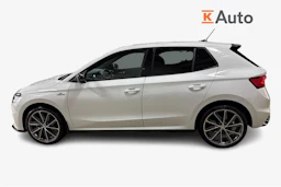 Valkoinen Skoda FABIA 2023 kuva 5.