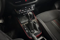 Valkoinen Skoda FABIA 2023 kuva 17.