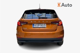 oranssi Skoda Fabia 2023 kuva 3.