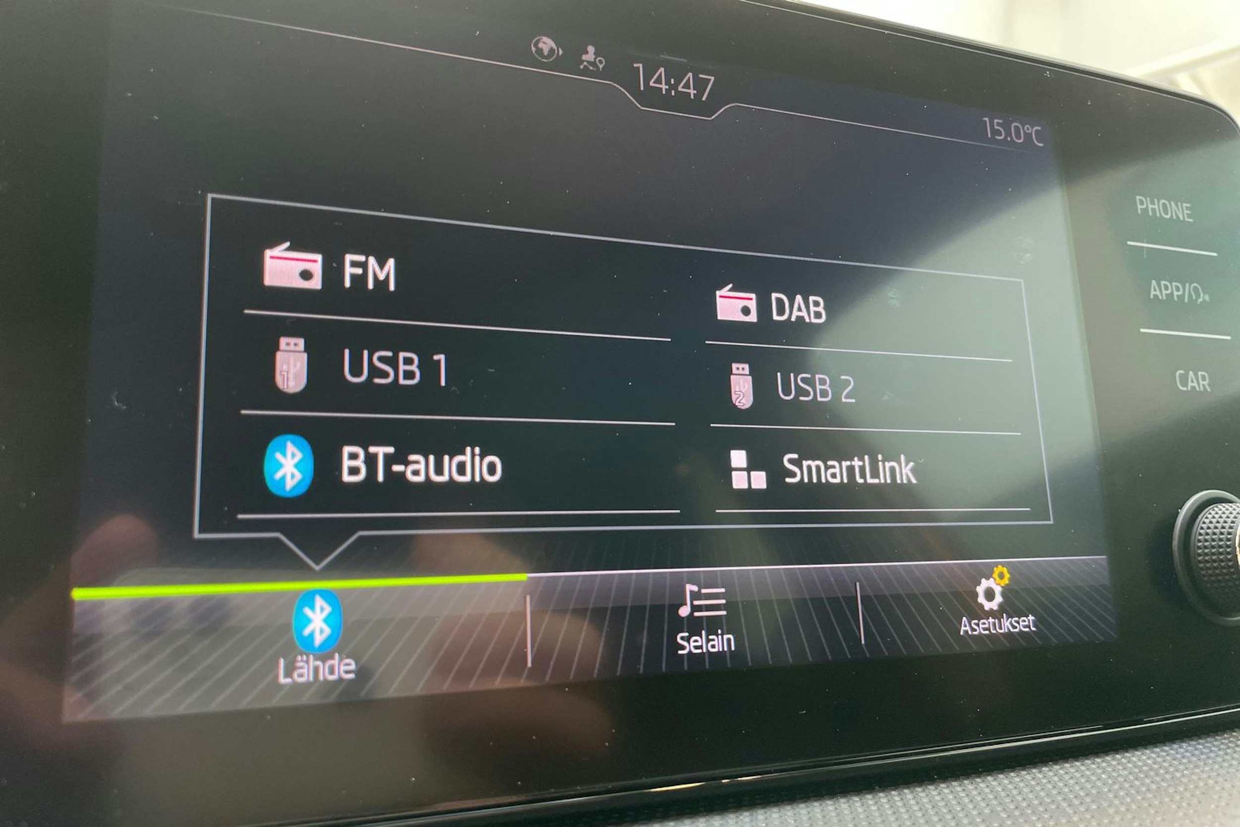 oranssi Skoda Fabia 2023 kuva 20.