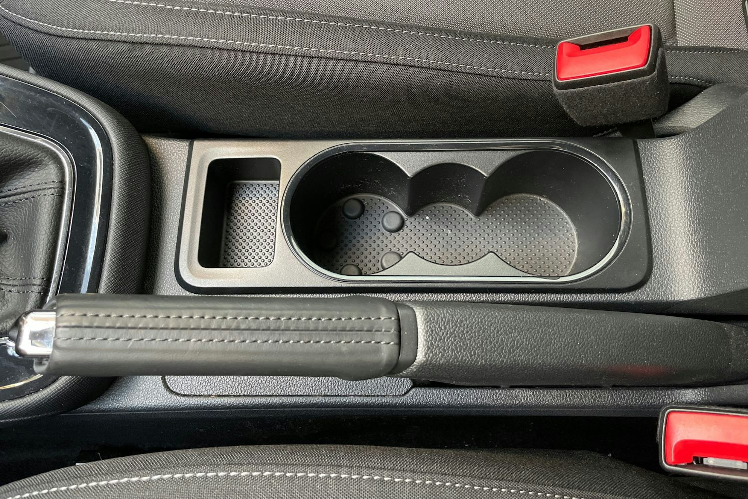 oranssi Skoda Fabia 2023 kuva 24.