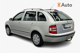 harmaa Skoda Fabia Combi 2006 kuva 2.