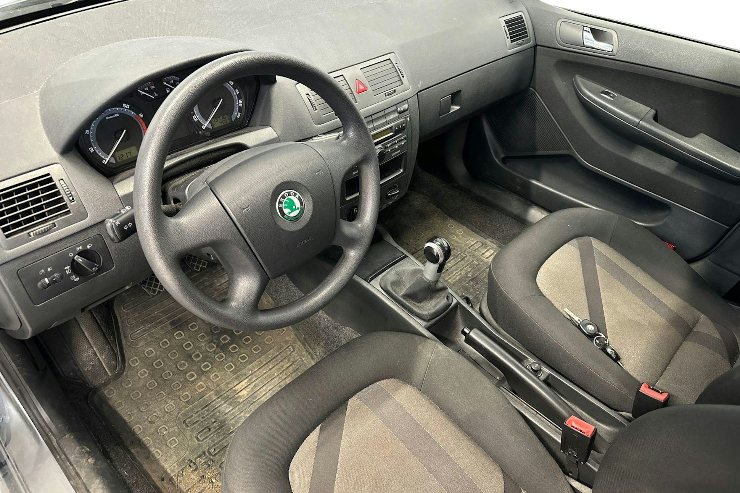 harmaa Skoda Fabia Combi 2006 kuva 3.