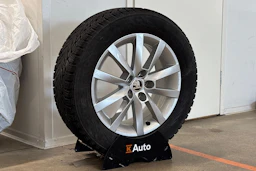 Musta Skoda Kamiq 2020 kuva 10.