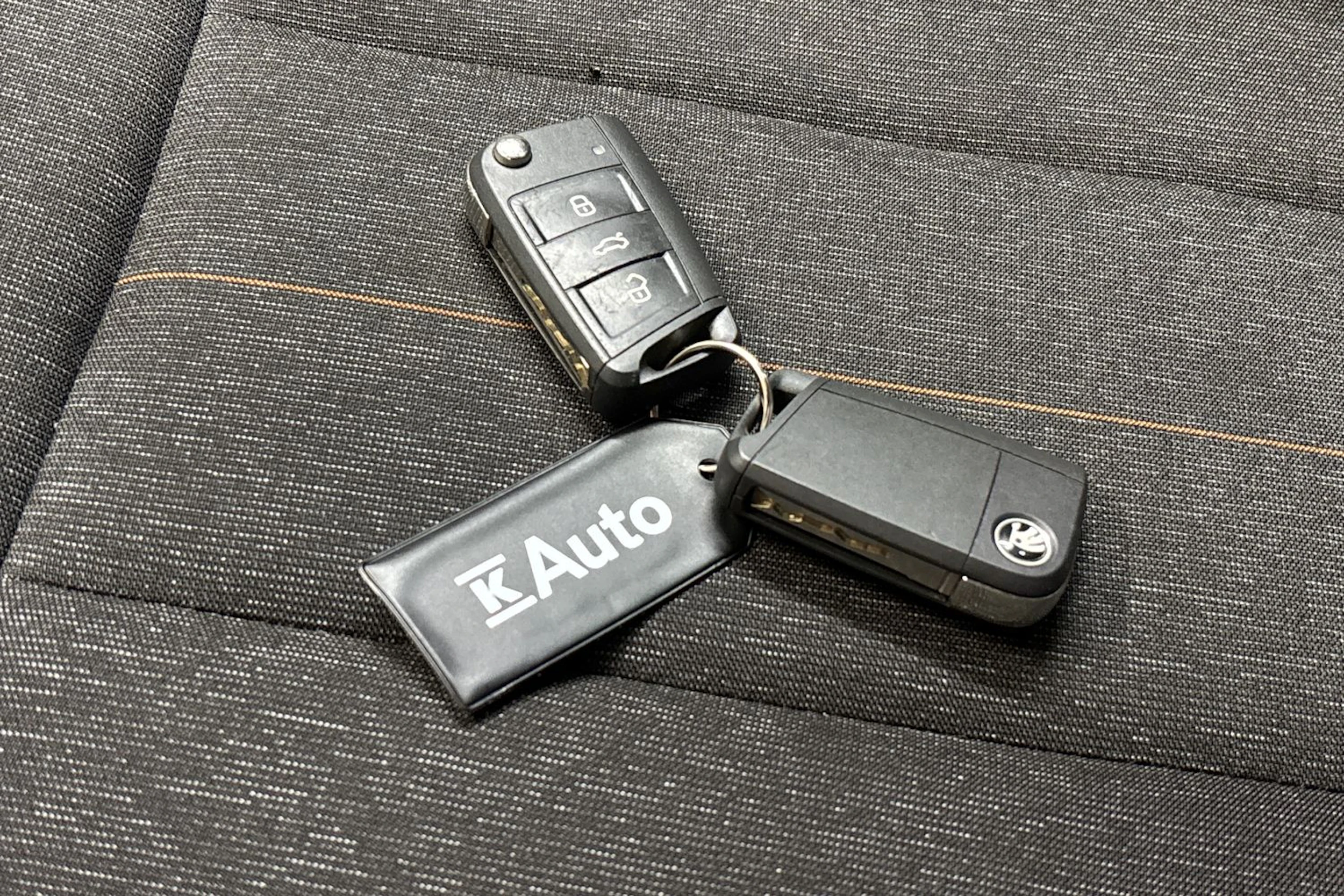 Musta Skoda Kamiq 2020 kuva 30.