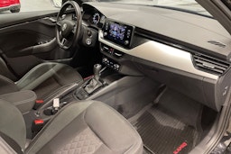 musta Skoda Kamiq 2020 kuva 29.
