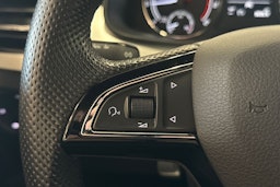 musta Skoda Kamiq 2020 kuva 15.