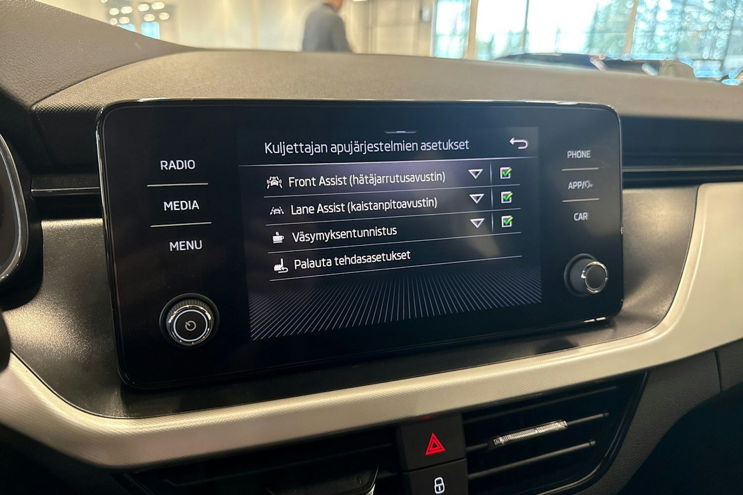 musta Skoda Kamiq 2020 kuva 21.