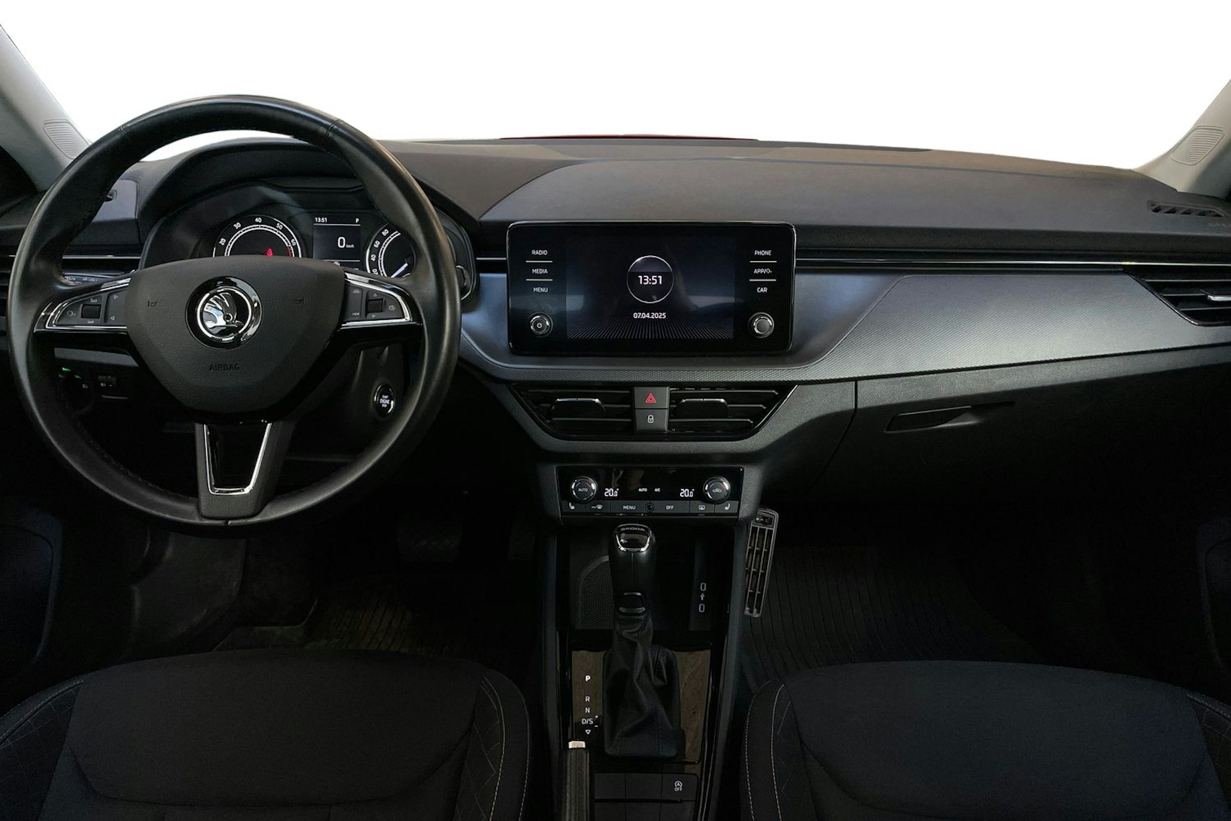 punainen Skoda Kamiq 2020 kuva 7.