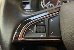 punainen Skoda Kamiq 2020 kuva 12.
