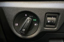punainen Skoda Kamiq 2020 kuva 14.