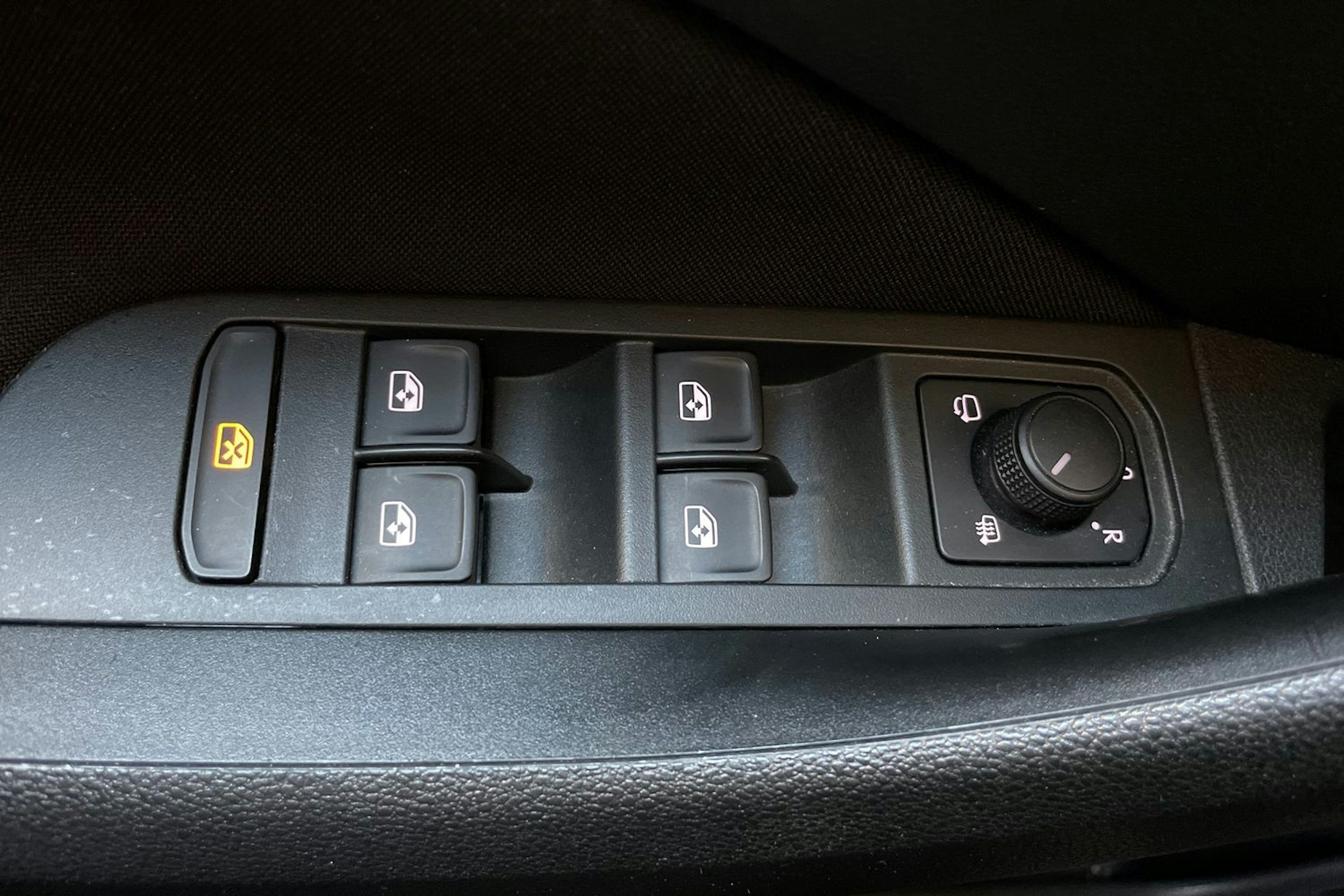 punainen Skoda Kamiq 2020 kuva 15.